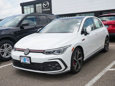 Used 2024 Volkswagen GTI SE FWD image 3