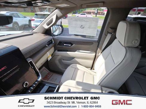 New 2026 GMC Yukon Denali w/ Advanced Technology Package AWD/4WD image 19