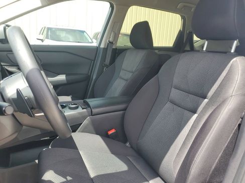 Certified 2024 Nissan Rogue SV AWD/4WD image 24