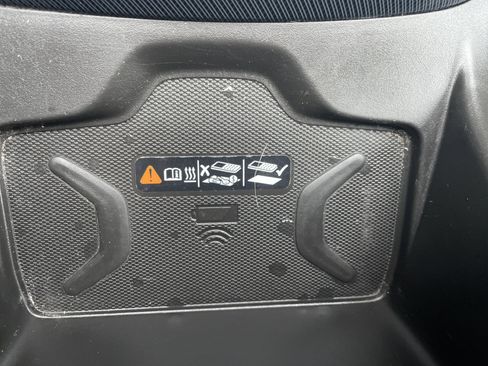 Used 2021 Chevrolet Colorado Z71 image 60