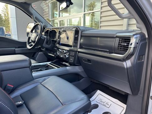Used 2024 Ford F250 Lariat w/ Lariat Ultimate Package image 22