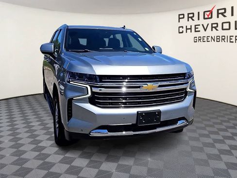 Used 2024 Chevrolet Tahoe LT AWD/4WD image 3