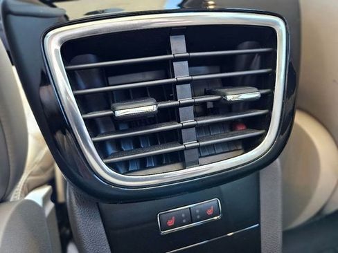 Used 2021 Lincoln Nautilus Reserve image 32