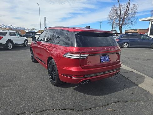Used 2025 Lincoln Aviator Reserve w/ Equipment Group 201A image 7