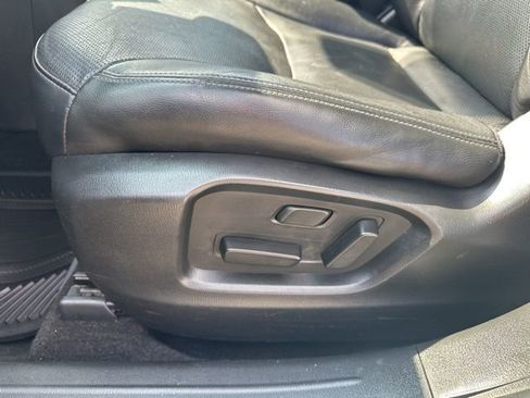 Used 2023 MAZDA CX-9 Touring image 16