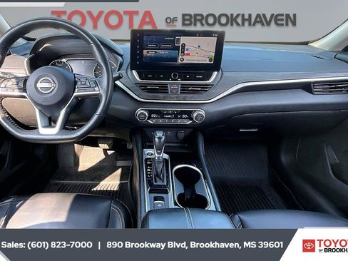 Used 2024 Nissan Altima 2.5 SL AWD/4WD image 13