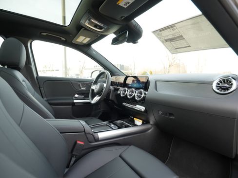 New 2026 Mercedes-Benz GLA 250 image 42