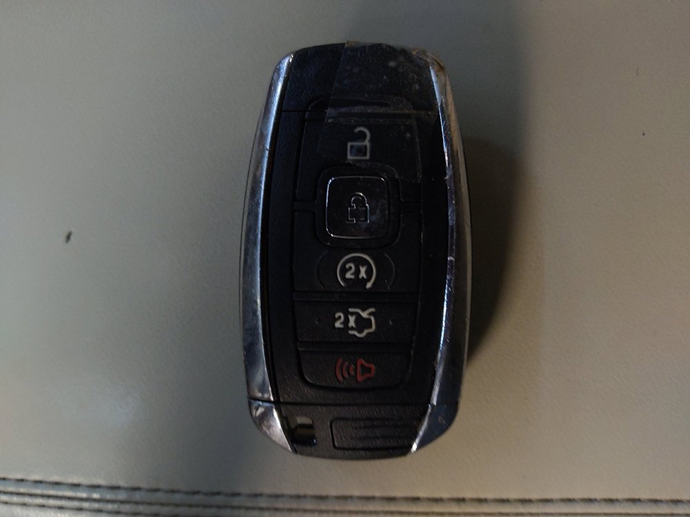 Used 2017 Lincoln MKC Reserve FWD image 32
