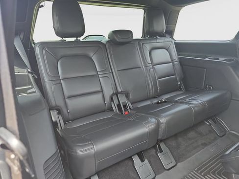 Used 2021 Lincoln Navigator Reserve w/ Luxury Package AWD/4WD image 14