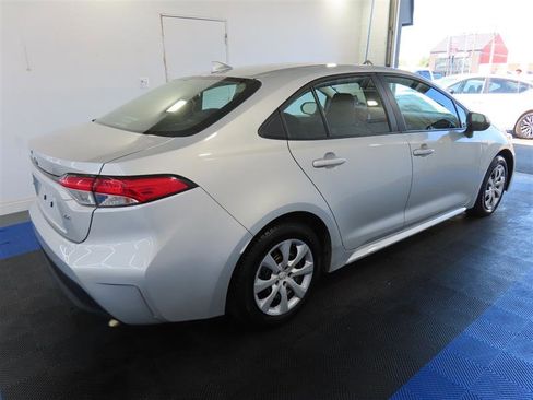 Used 2024 Toyota Corolla LE image 15