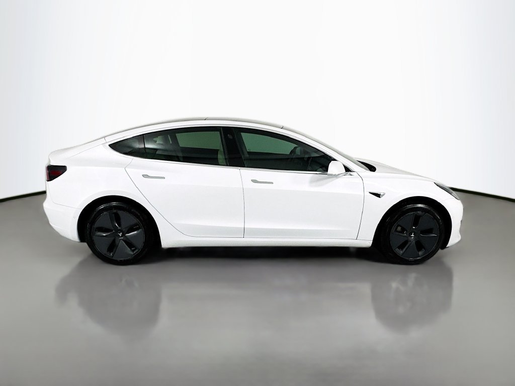 Used 2019 Tesla Model 3 Standard Range RWD image 9