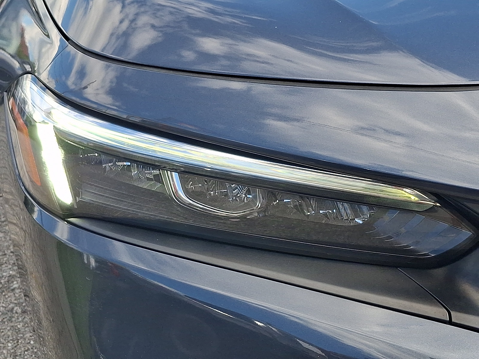 Used 2023 Honda Civic LX image 9