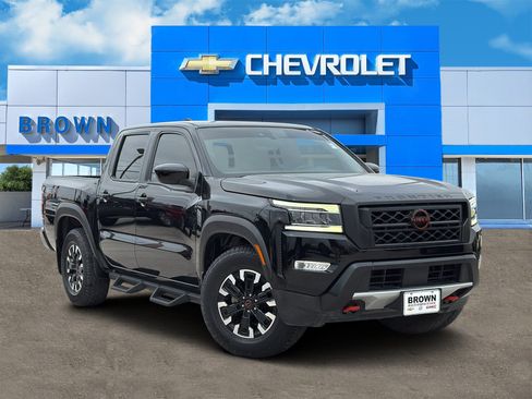 Used 2022 Nissan Frontier Pro-X RWD image 1
