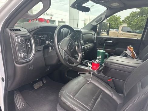 Used 2023 GMC Sierra 2500 Denali w/ Denali Ultimate Package AWD/4WD image 6