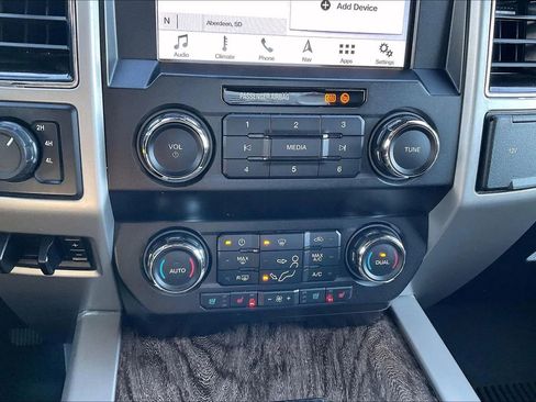 Used 2019 Ford F250 Lariat w/ Chrome Package AWD/4WD image 21