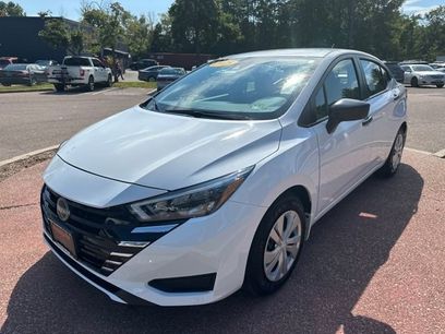 Used 2025 Nissan Versa S w/ Trunk Package