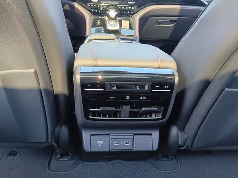 Used 2023 Acura MDX A-Spec image 14