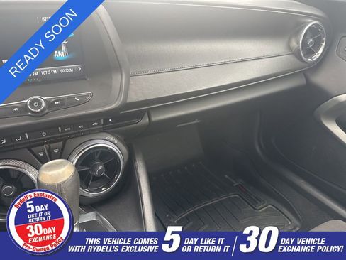 Used 2017 Chevrolet Camaro LT w/ RS Package image 15