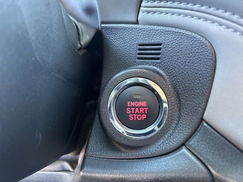 Used 2022 Subaru Legacy Limited image 23