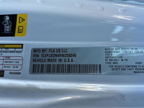 Used 2024 Jeep Wrangler Sport S image 20