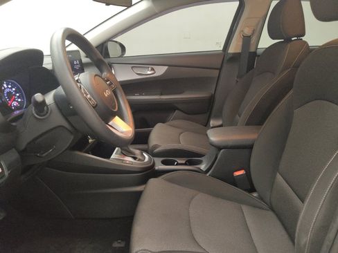 Used 2023 Kia Forte LXS FWD image 17