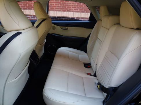 Used 2015 Lexus NX 200t FWD image 19