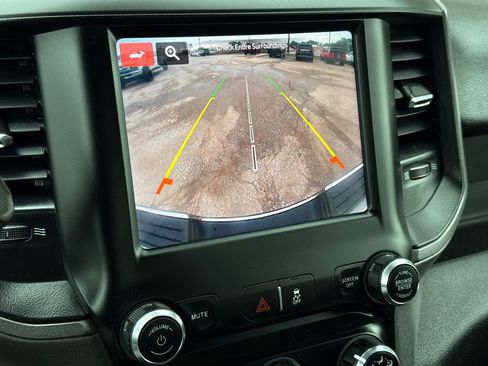 Used 2023 RAM 3500 Tradesman w/ Chrome Appearance Group AWD/4WD image 24
