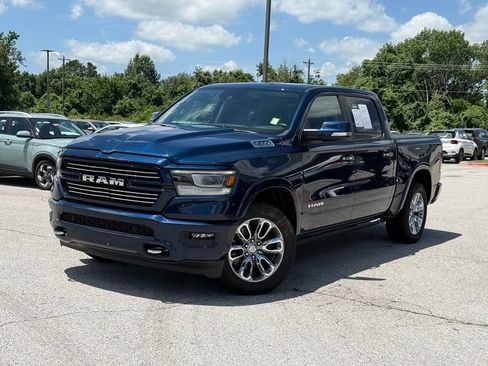 Used 2022 RAM 1500 Laramie w/ Laramie Southwest Edition AWD/4WD image 3