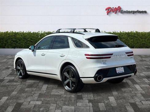 Used 2025 Genesis GV70 3.5T Sport w/ Sport Advanced Package AWD/4WD image 2
