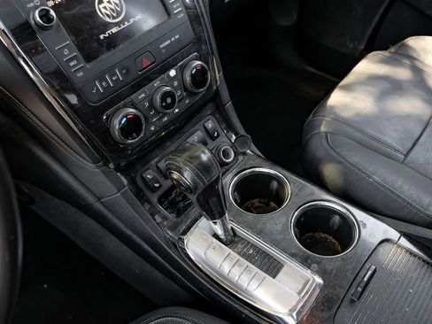 Used 2017 Buick Enclave Leather image 32