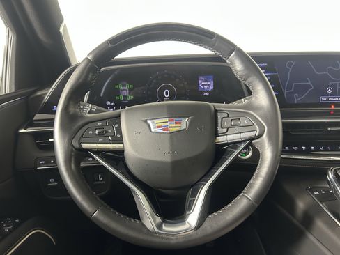 Used 2023 Cadillac Escalade ESV Sport w/ LPO, ONYX Package image 29