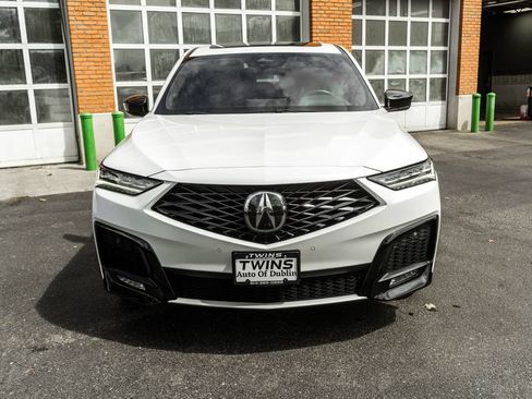 Used 2025 Acura MDX A-Spec AWD/4WD image 35