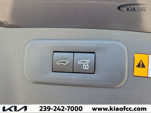 Used 2024 Lexus NX 250 FWD w/ Towing Package (2000 Lbs) image 12