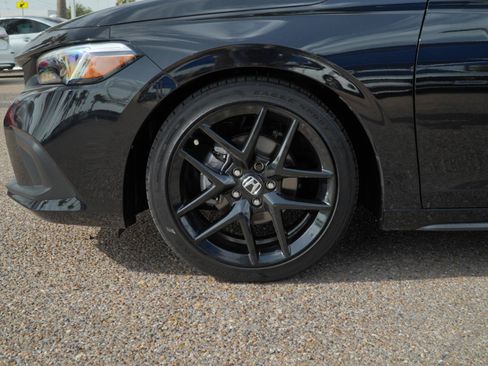 Used 2018 Honda Civic EX image 12