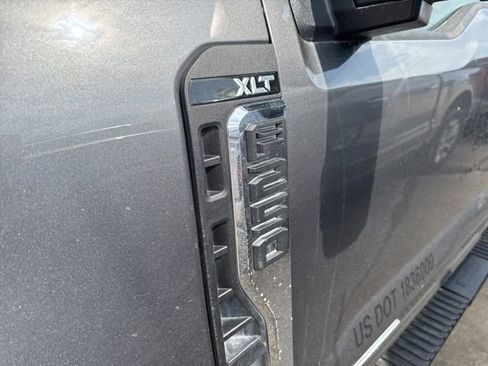 Used 2025 Ford F250 XLT w/ FX4 Off-Road Package image 6