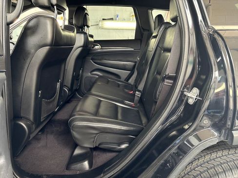 Used 2017 Jeep Grand Cherokee Limited AWD/4WD image 34