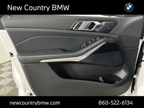 New 2026 BMW X7 xDrive40i w/ M Sport Package image 13