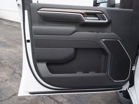 New 2026 Chevrolet Silverado 2500 LT w/ Trail Boss Package image 23