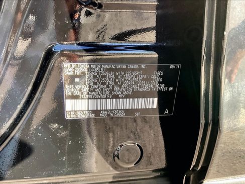 Used 2014 Toyota RAV4 LE image 31