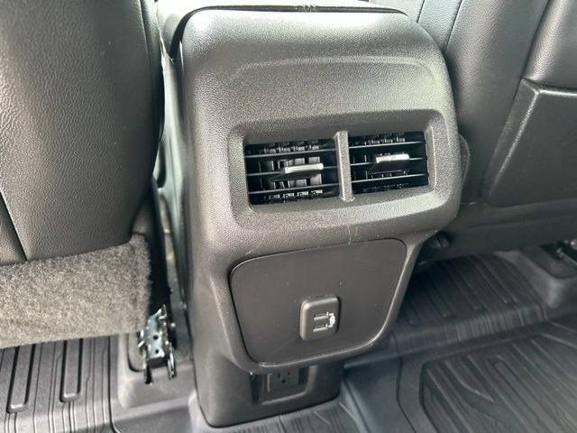 Used 2022 GMC Terrain SLT w/ Infotainment Package II FWD image 40