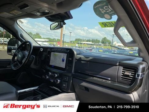 Used 2024 Ford F250 Lariat w/ Chrome Package AWD/4WD image 32