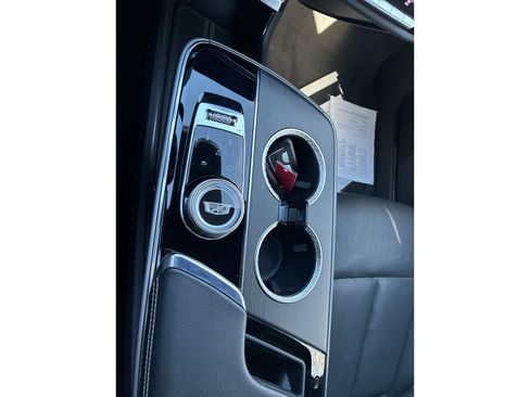 Used 2024 Cadillac Lyriq Luxury RWD image 34