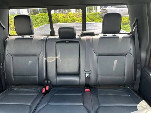 Used 2023 Ford F150 Lariat w/ Equipment Group 502A High AWD/4WD image 31