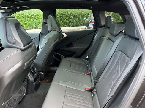 New 2025 BMW X3 xDrive30i w/ Premium Package image 23