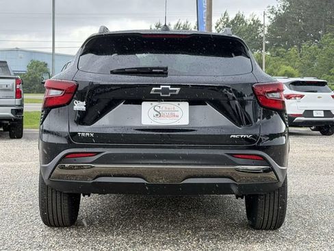 New 2026 Chevrolet Trax ACTIV w/ Driver Confidence Package FWD image 8