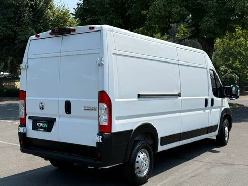 Used 2023 RAM ProMaster 2500 FWD image 6
