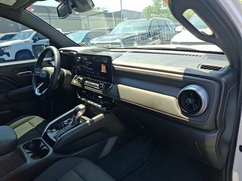 Used 2023 Chevrolet Colorado LT w/ LT Convenience Package II AWD/4WD image 26
