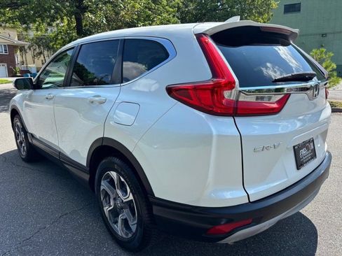 Used 2017 Honda CR-V EX image 3