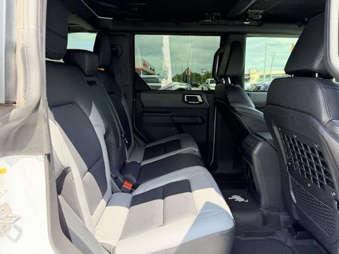 Used 2024 Ford Bronco Big Bend AWD/4WD image 15