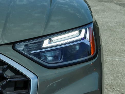 Used 2025 Audi Q5 e Premium Plus w/ Premium Plus Package AWD/4WD image 6